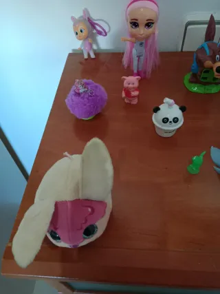 Lote de juguetes varios