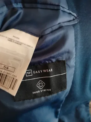 Americana Easy Wear Talla 54 + Corbata