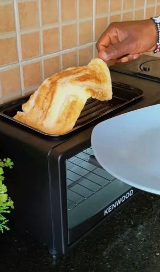 Horno Tostador Cafetera 3 en 1 es muy bueno