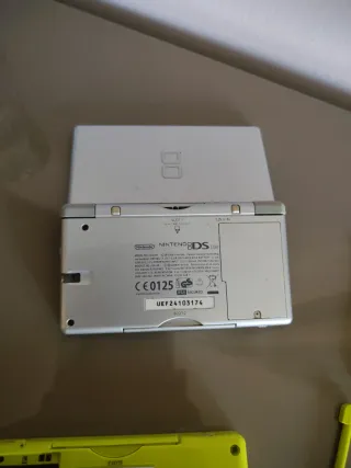 Parti di ricambio per Nintendo DS