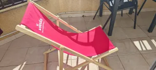 Tumbona de playa plegable y ajustable Roja