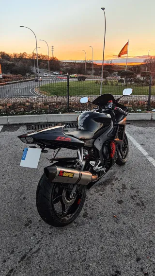 Escape Akrapovic Yamaha R6