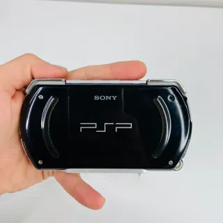 Sony PSP GO Nero (Raro) + giochi