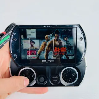 Sony PSP GO Nero (Raro) + giochi