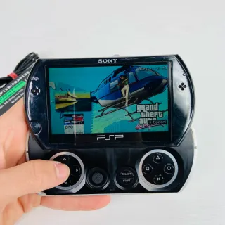 Sony PSP GO Nero (Raro) + giochi