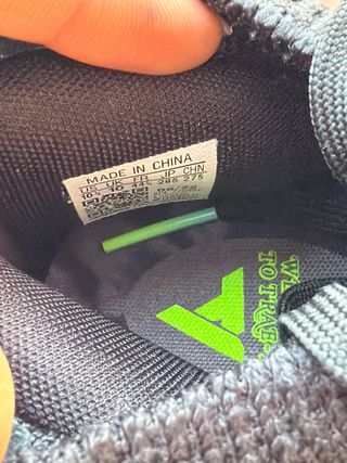 Adidas Trae Young 2.0