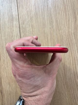 iPhone 7 128GB Rojo para piezas