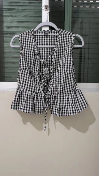 Blusa Vichy Negra y Blanca