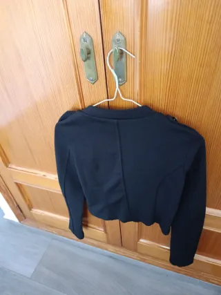 Chaqueta militar negra