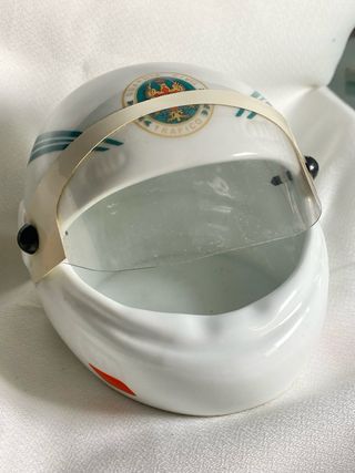 CENICERO CASCO GUARDIA CIVIL DE TRÁFICO ESPAÑA