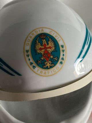 CENICERO CASCO GUARDIA CIVIL DE TRÁFICO ESPAÑA