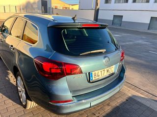 Opel Astra 2013