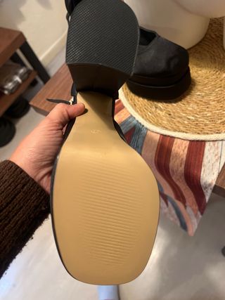 Zapatos de tacón negros con plataforma