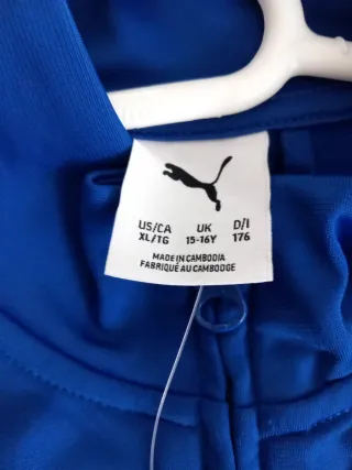 Chaqueta Puma azul y negra. Talla 176. 15-16