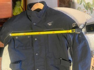 Chaqueta de moto negra