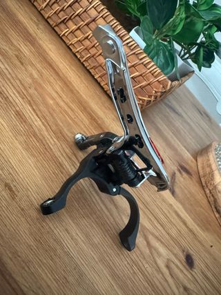 Desviador Shimano Tiagra FD-4700-B (M/S) X2