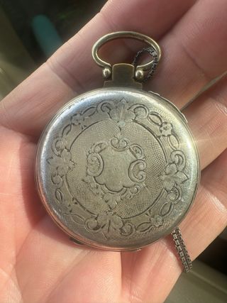 Reloj de bolsillo de plata