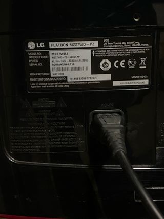 Monitor-TV LG Flatron 22" Full HD (M227WD)