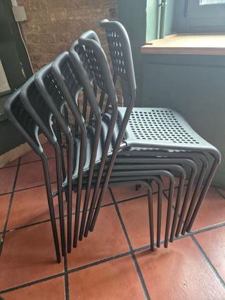 Sillas apilables negras (pack 7)