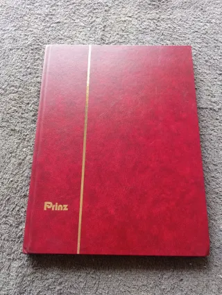 Lote de Álbum filatélico Prinz + sellos