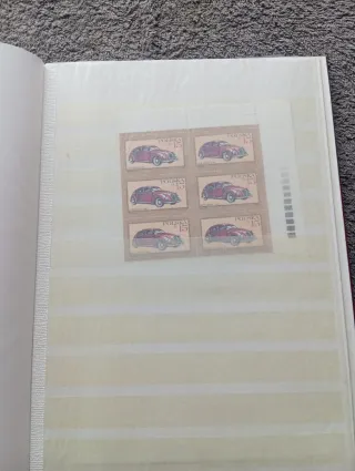 Lote de Álbum filatélico Prinz + sellos