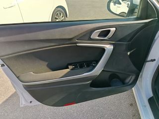 KIA CEED 2020 DESDE 236€/MES ¡SIN PAGAR ENTRADA!