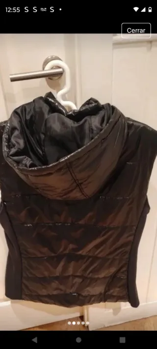 Nuevo cortefiel chaleco con capucha