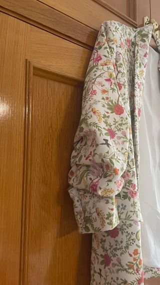 Conjunto Chaqueta de flores y Vestido Mujer fucsia