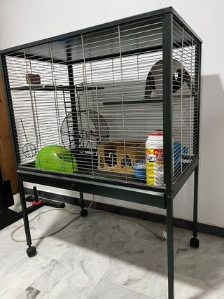 Jaula grande para roedores con rueda