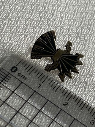 Insignia antigua del Yugo y Flechas Falange españa