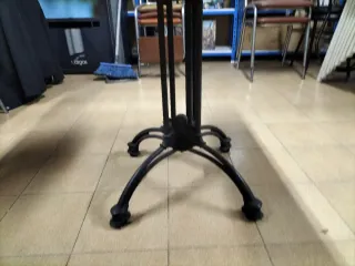 Mesa de terraza gris