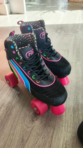 Patines Roller T38 y protectores.