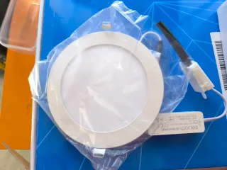 Downlight LED empotrable 12W