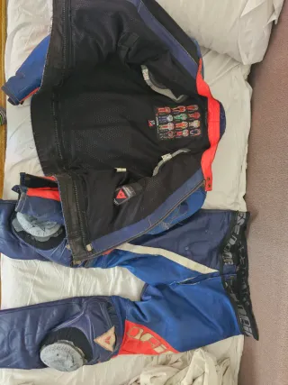 Traje de moto Dainese carretera talla 52