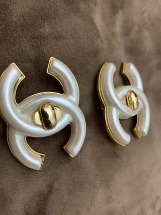 Pendientes Chanel CC