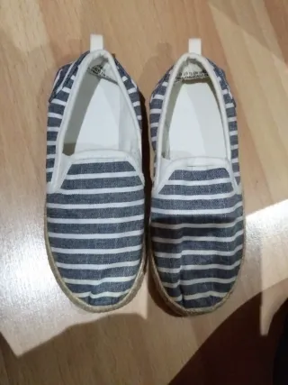 Zapatillas de esparto a rayas número 31