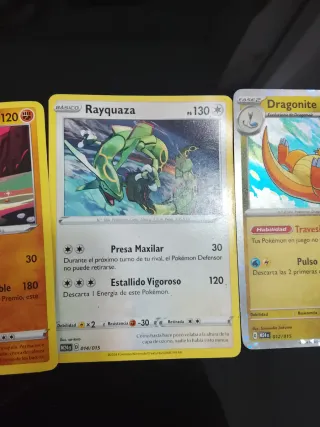 Cartas Pokémon: Charizard, Rayquaza, Dragapult
