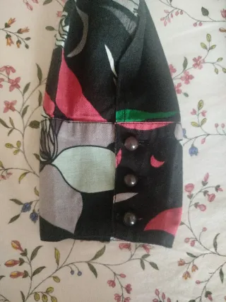 Vestido estampado cuello alto