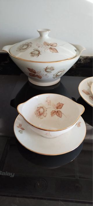 Vajilla de porcelana