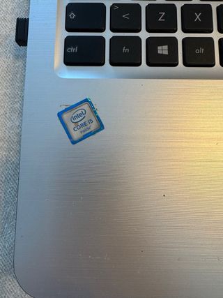 Portátil ASUS Plata