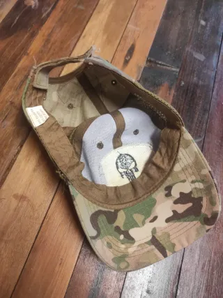 Gorra militar camuflaje calavera
