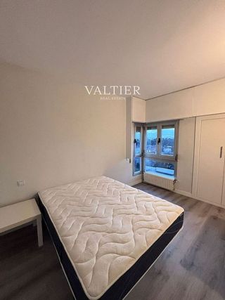 Piso en alquiler en Niño Jesús en Madrid