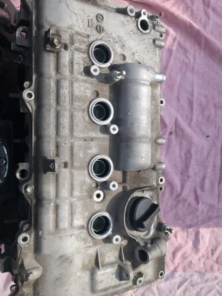 Culata Toyota Prius Auris Híbrido