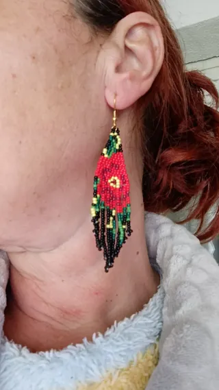 Pendientes de cuentas hechos a mano