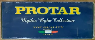 Protar 1:9 Kawasaki ZX7R Modello Moto