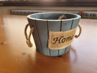 Vasetto in legno decorato Home