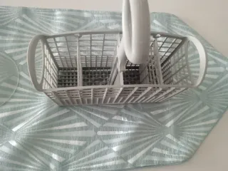 Cesto para cubiertos de lavavajillas