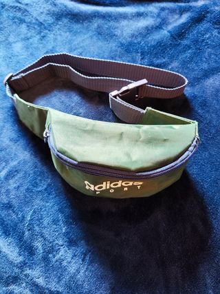 Riñonera pequeña Adidas