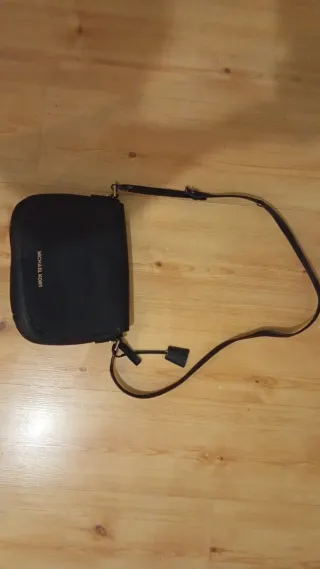 Lote Bolsos Loewe y Michael Kors