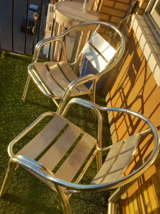 Sillones de aluminio y tela